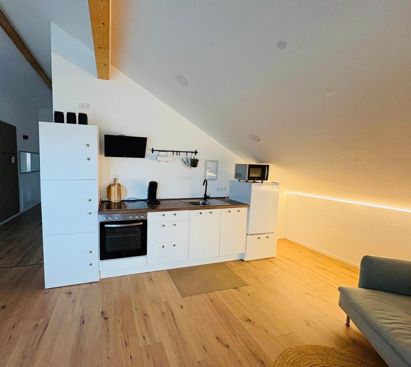 Allgaeu Zimmer Leandi Memmingen Exteriör bild